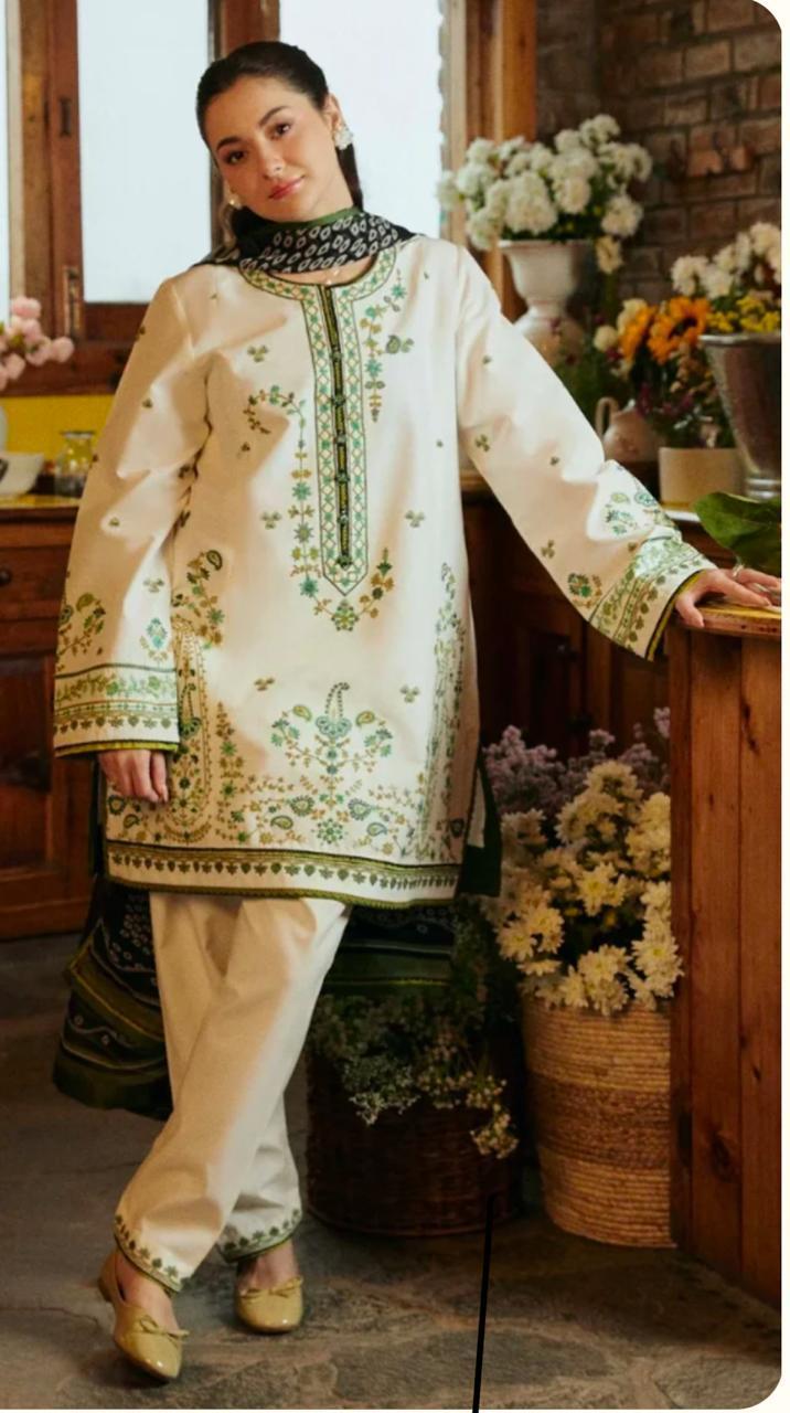 3 PCS WOMENS UNSTITCHED EMBROIDERED SUIT .