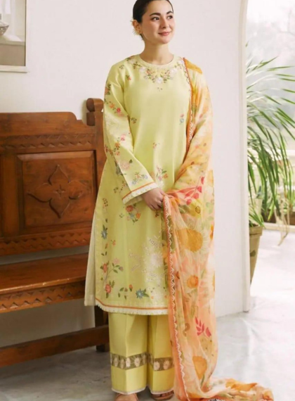 3 PCS WOMENS UNSTITCHED EMBROIDERED SUIT .