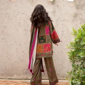 CHARIZMA AZ-134 Classic 3pc Unstitched Dhanak PRINTED Suit.