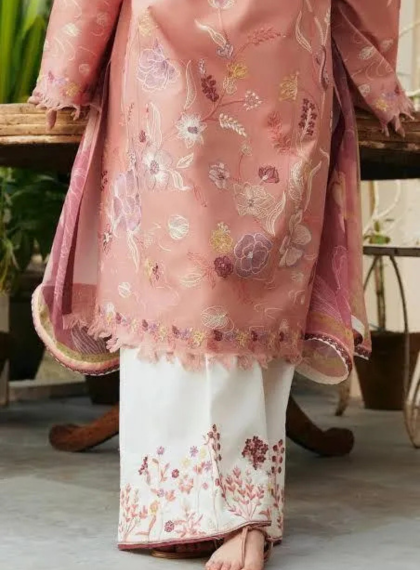 Women’s 3 Piece Embroidered Lawn Suits Online | Rangrez.pk
