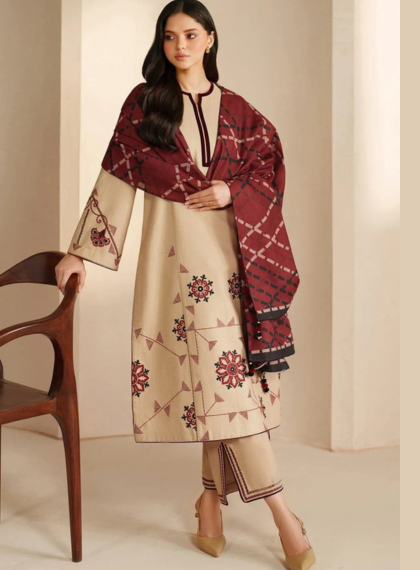 Royalty Women’s Embroidered Lawn Collection | Rangrez.pk