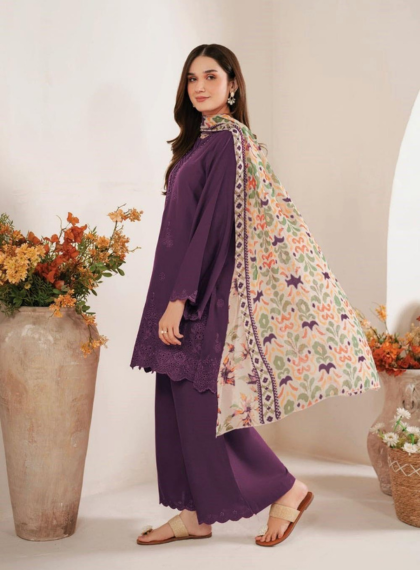 3 PCS WOMENS UNSTITCHED EMBROIDERED SUIT .