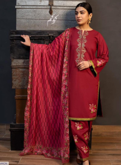 3 PCS WOMENS UNSTITCHED EMBROIDERED SUIT .