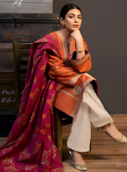 3 PCS WOMENS UNSTITCHED EMBROIDERED SUIT